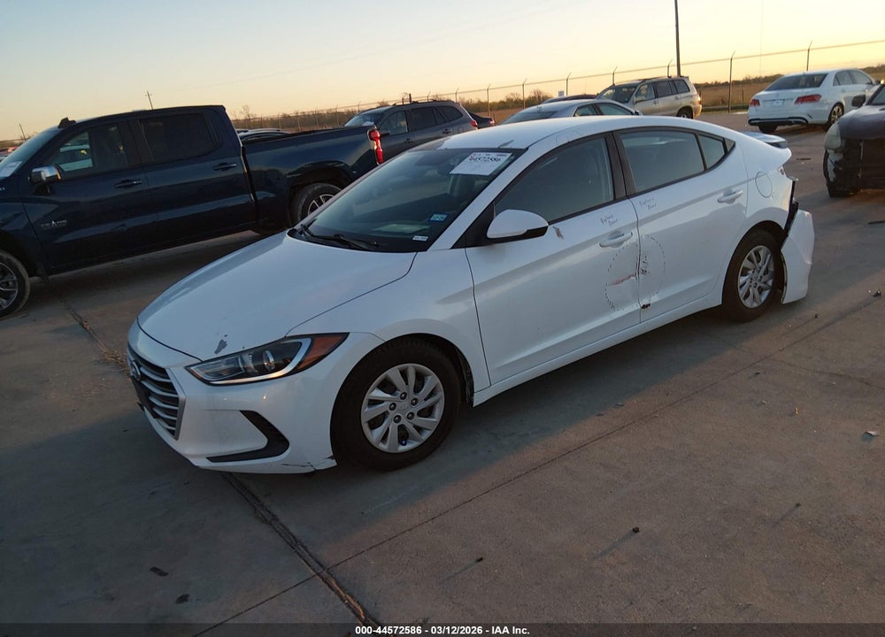 2018 HYUNDAI ELANTRA SE VIN: 5NPD74LF7JH229560