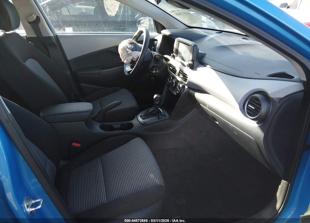 2019 HYUNDAI KONA SE VIN: KM8K1CAA5KU259492