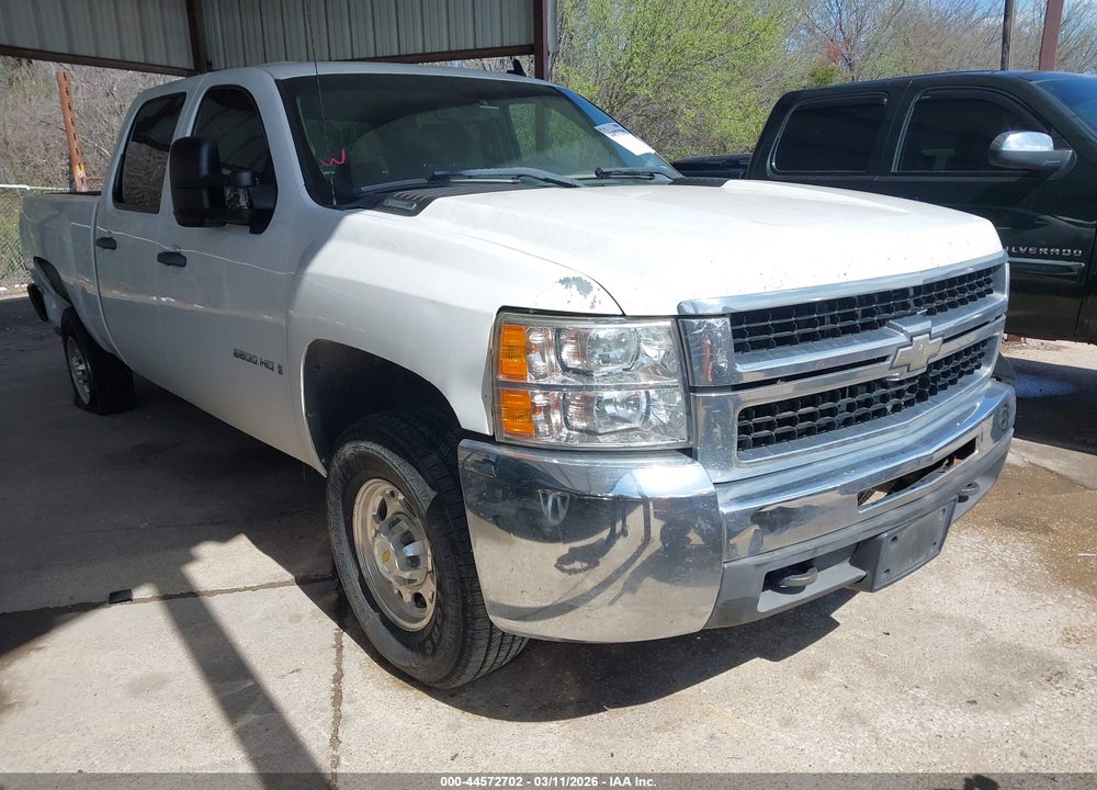 2008 CHEVROLET SILVERADO 2500HD WORK TRUCK VIN: 1GCHC23K18F141400