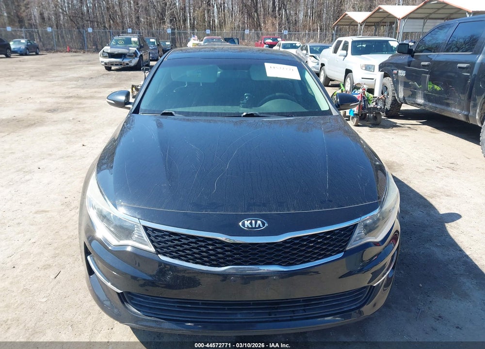 2018 KIA OPTIMA LX VIN: 5XXGT4L30JG191728