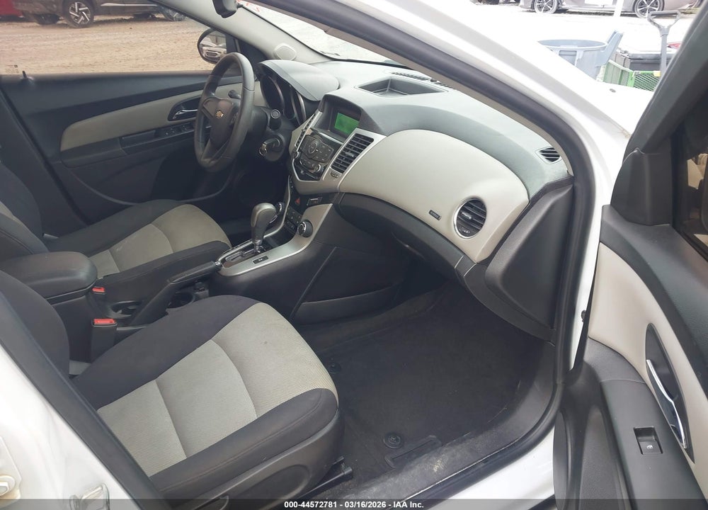 2014 CHEVROLET CRUZE LS AUTO VIN: 1G1PA5SH1E7205135