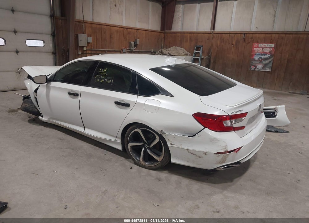 2018 HONDA ACCORD SPO VIN: 1HGCV1F32JA184814