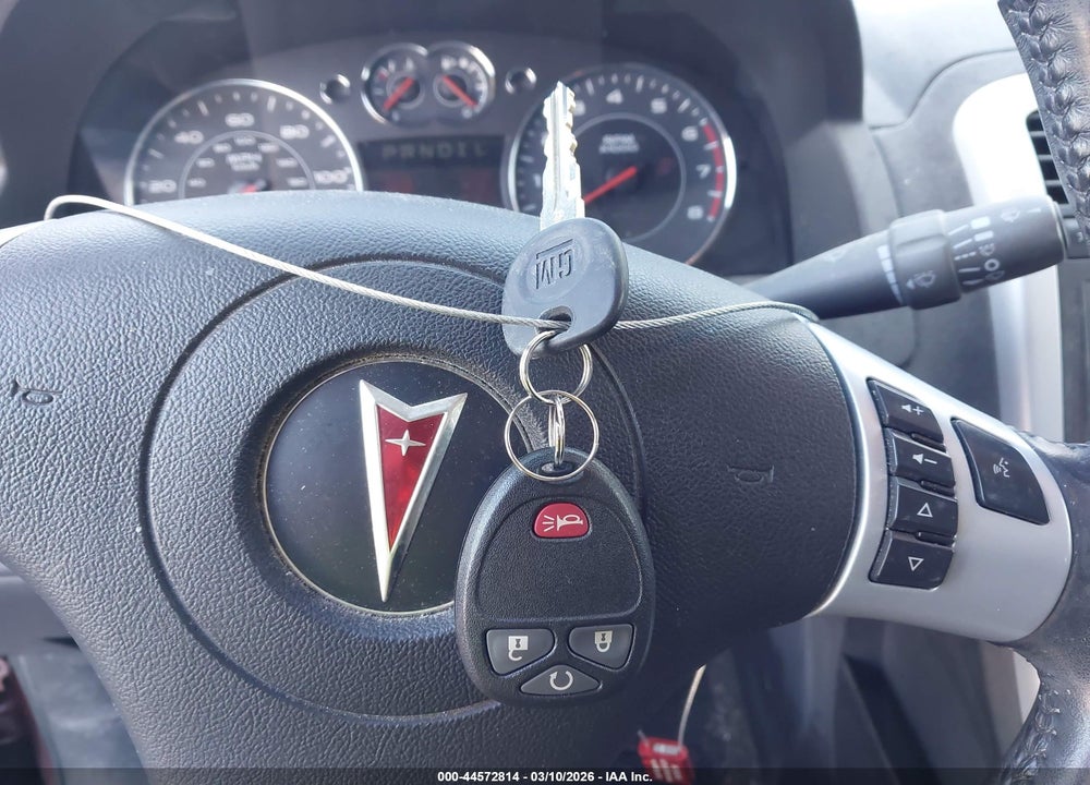2008 PONTIAC TORRENT VIN: 2CKDL43F086032992