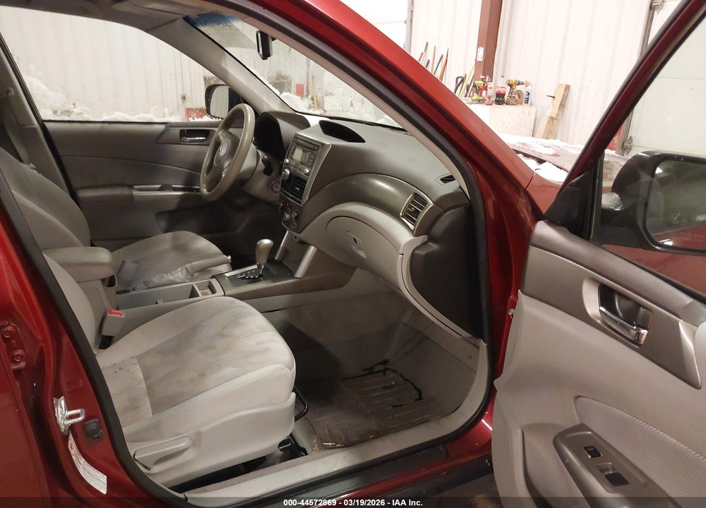 2010 SUBARU FORESTER 2.5X PREMIUM VIN: JF2SH6CCXAH713650