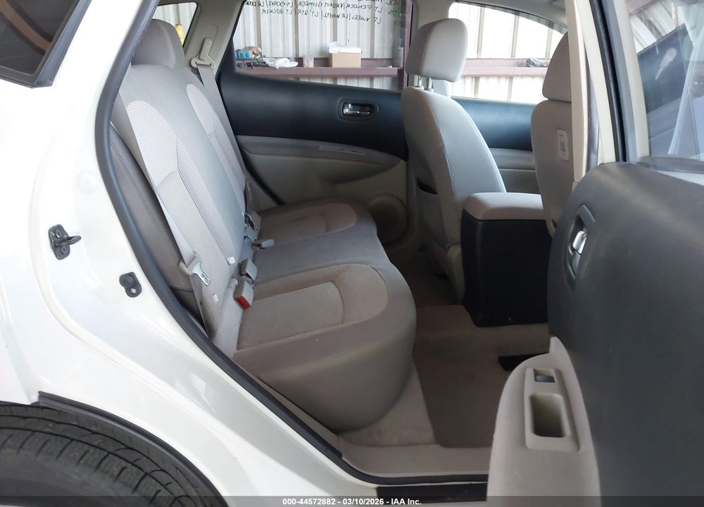 2013 NISSAN ROGUE SV VIN: JN8AS5MV8DW643964