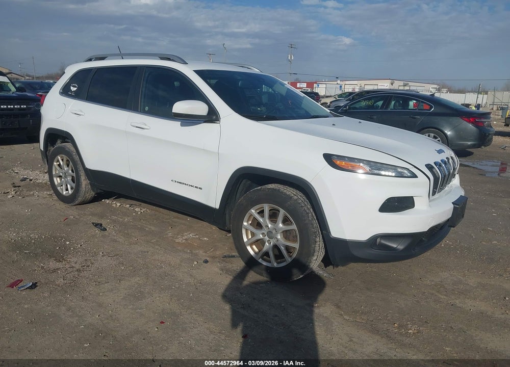 2017 JEEP CHEROKEE LATITUDE 4X4 VIN: 1C4PJMCB1HW608828