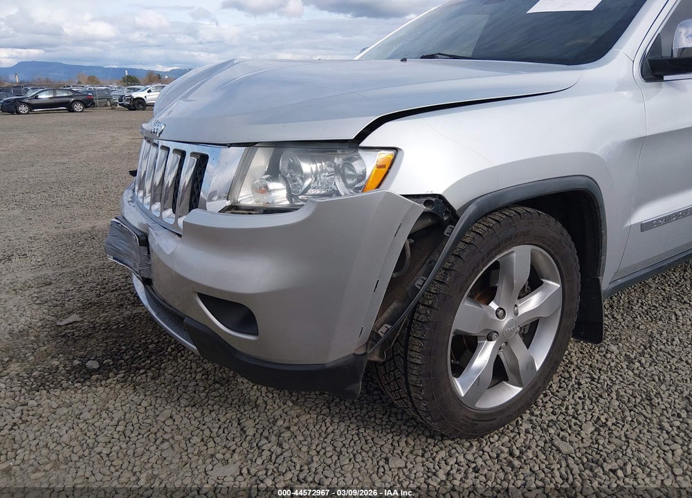 2011 JEEP GRAND CHEROKEE OVERLAND VIN: 1J4RR6GT8BC674957