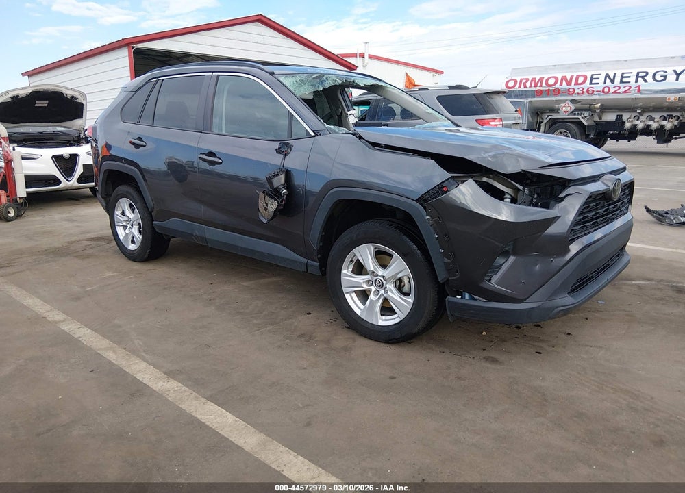 2021 TOYOTA RAV4 XLE VIN: 2T3W1RFV1MW106277