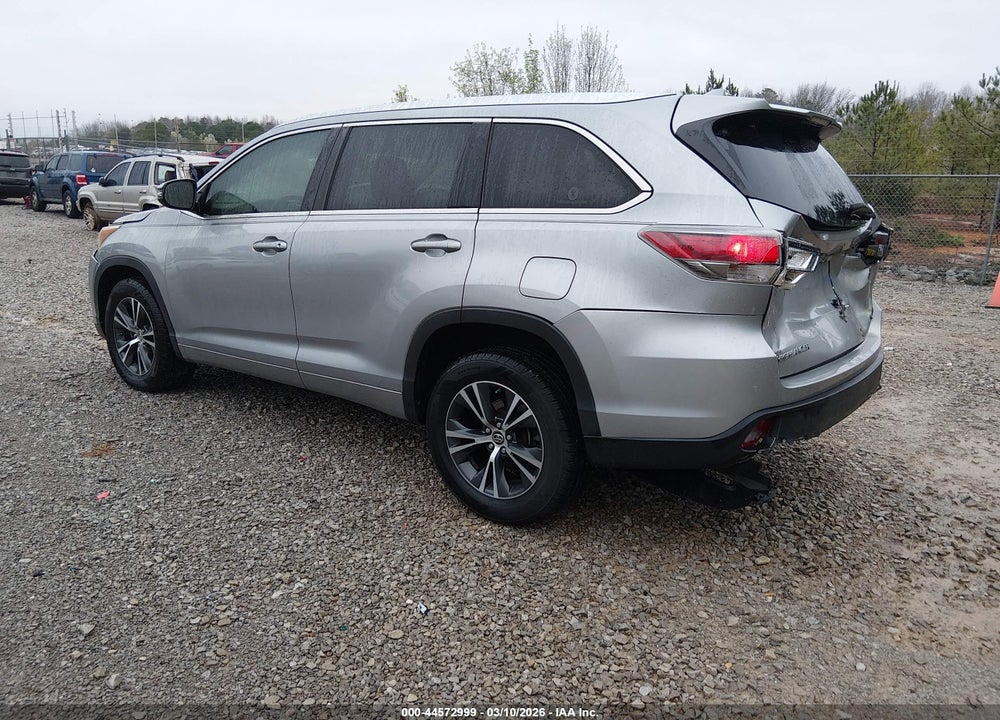 2016 TOYOTA HIGHLANDER XLE V6 VIN: 5TDKKRFH3GS138546