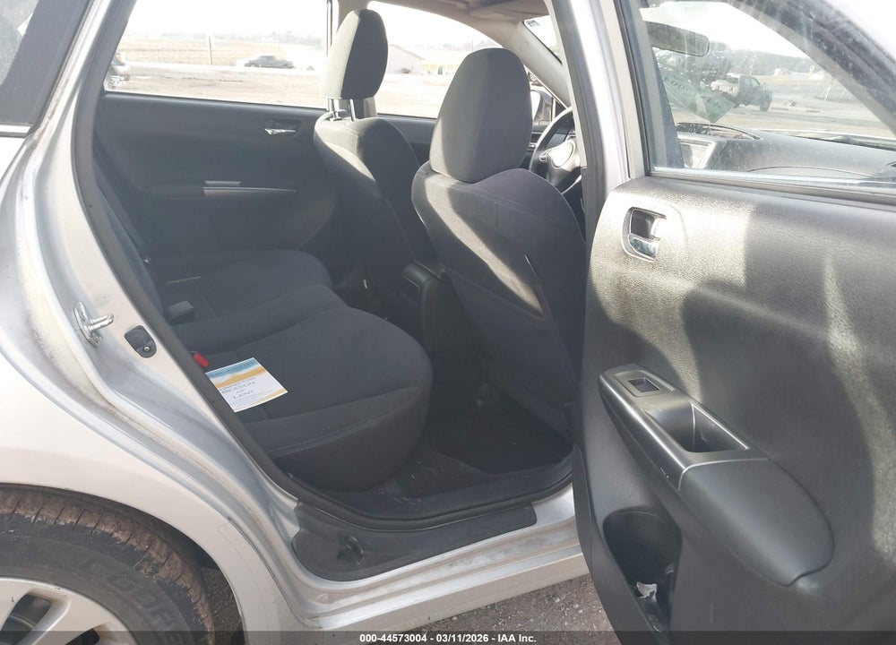 2011 SUBARU IMPREZA 2.5I PREMIUM VIN: JF1GE6B62BH502572