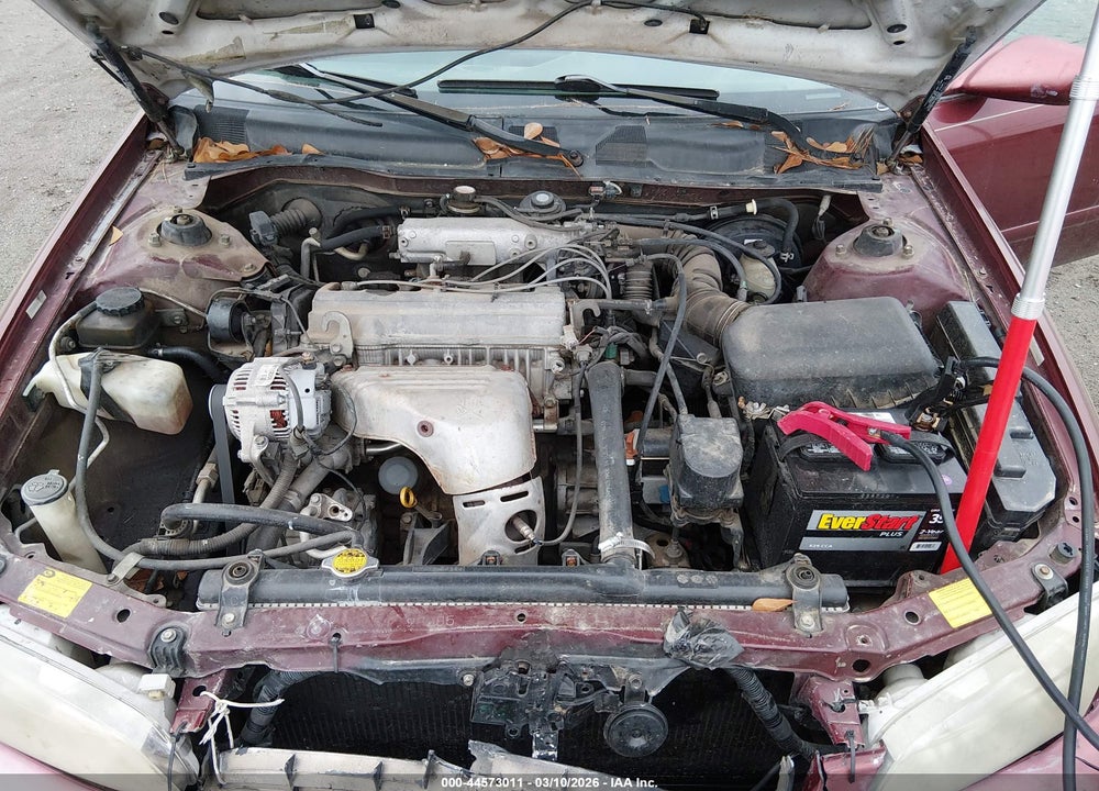 2001 TOYOTA CAMRY LE VIN: JT2BG22K910556798