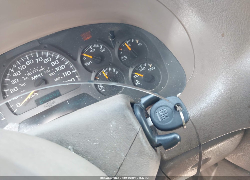2004 CHEVROLET TRAILBLAZER LS VIN: 1GNDS13S142433858