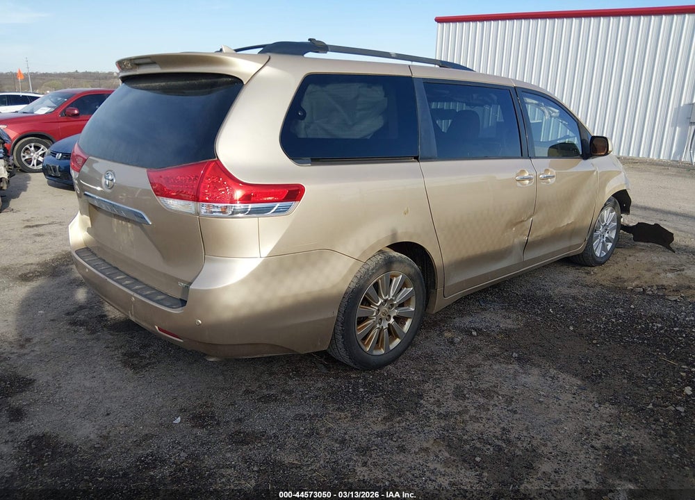 2011 TOYOTA SIENNA LIMITED V6 VIN: 5TDYK3DCXBS061536