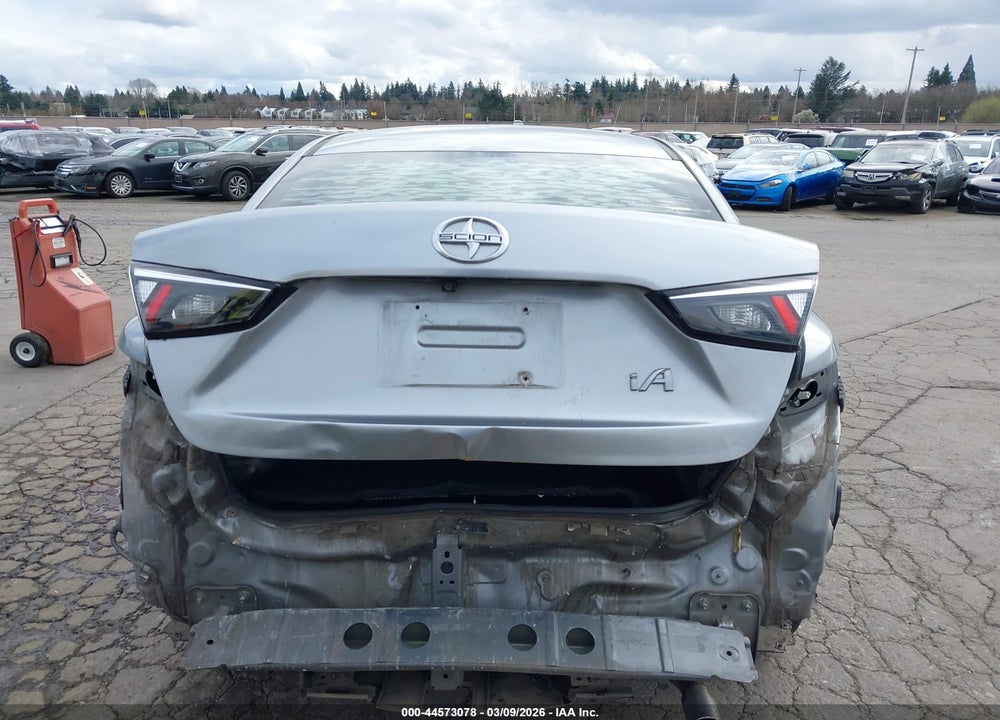 2016 SCION IA VIN: 3MYDLBZV4GY102941