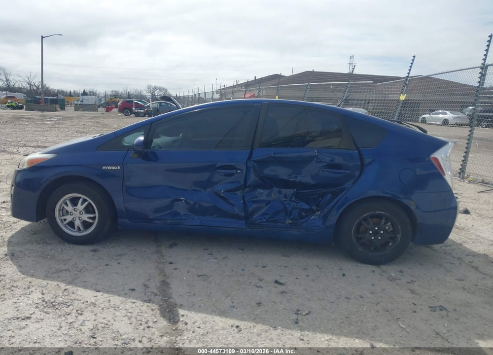 2010 TOYOTA PRIUS III VIN: JTDKN3DUXA5130624