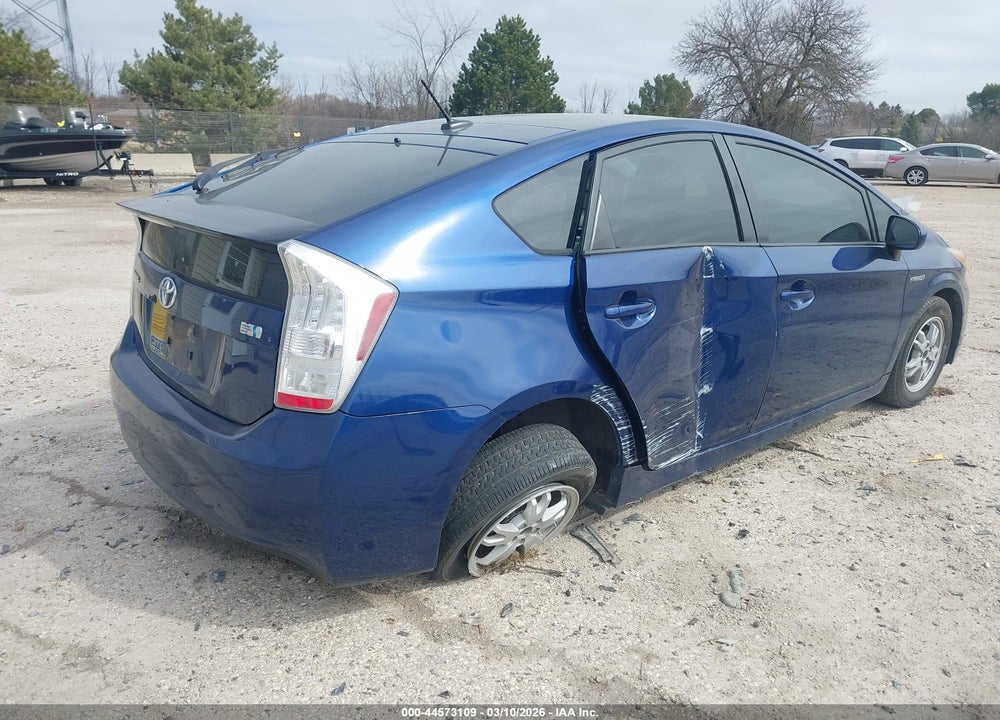 2010 TOYOTA PRIUS III VIN: JTDKN3DUXA5130624