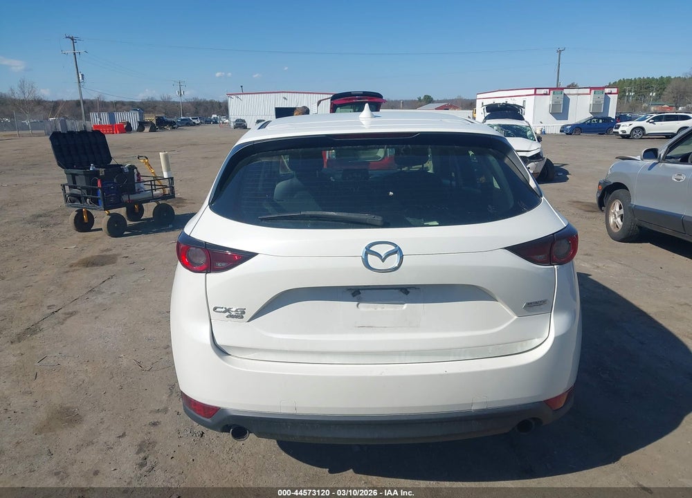 2017 MAZDA CX-5 SPORT VIN: JM3KFBBL4H0105010