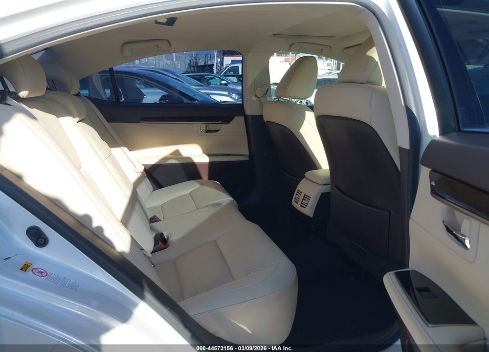 2016 LEXUS ES 350 VIN: JTHBK1GG6G2241313