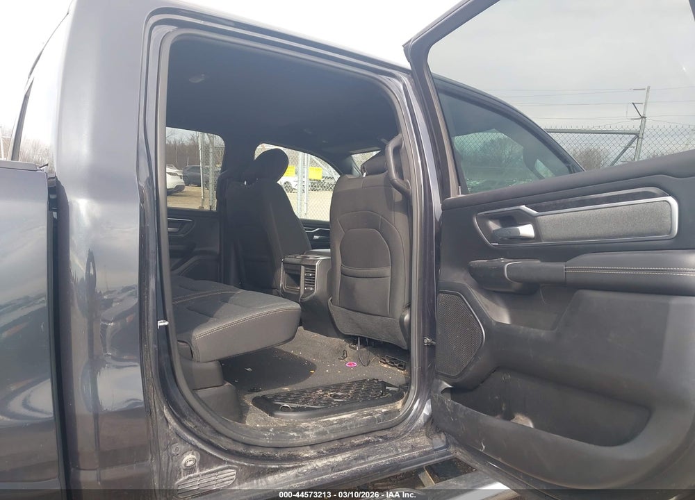 2019 RAM 1500 BIG HORN/LONE STAR  4X4 5'7 BOX VIN: 1C6SRFFT3KN877923