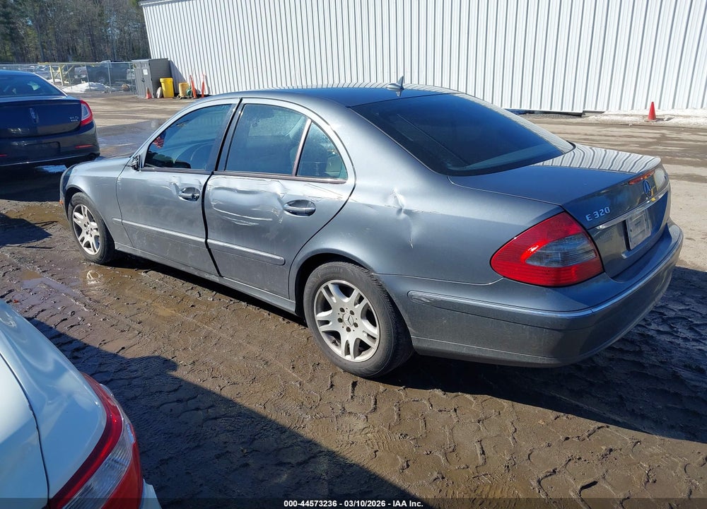 2007 MERCEDES-BENZ E 320 BLUETEC VIN: WDBUF22X87B045903