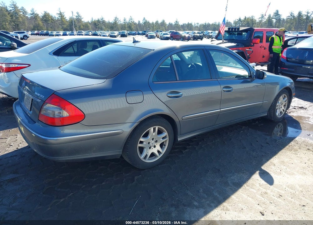 2007 MERCEDES-BENZ E 320 BLUETEC VIN: WDBUF22X87B045903