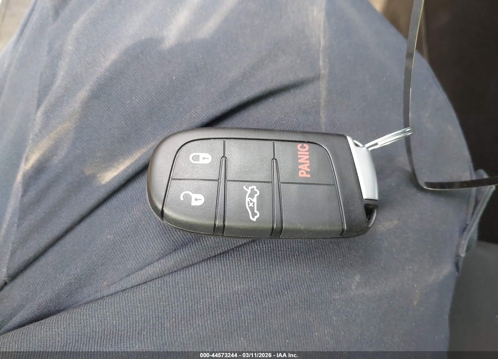 2021 DODGE CHARGER POLICE RWD VIN: 2C3CDXAT1MH616539