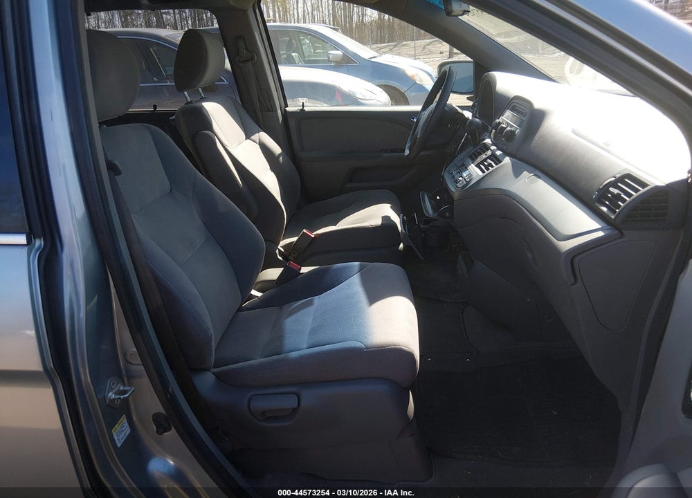 2010 HONDA ODYSSEY EX VIN: 5FNRL3H57AB105363