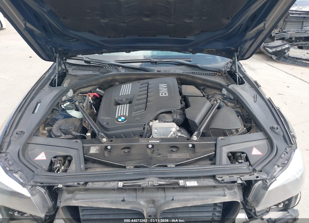 2011 BMW 528I VIN: WBAFR1C52BC741438