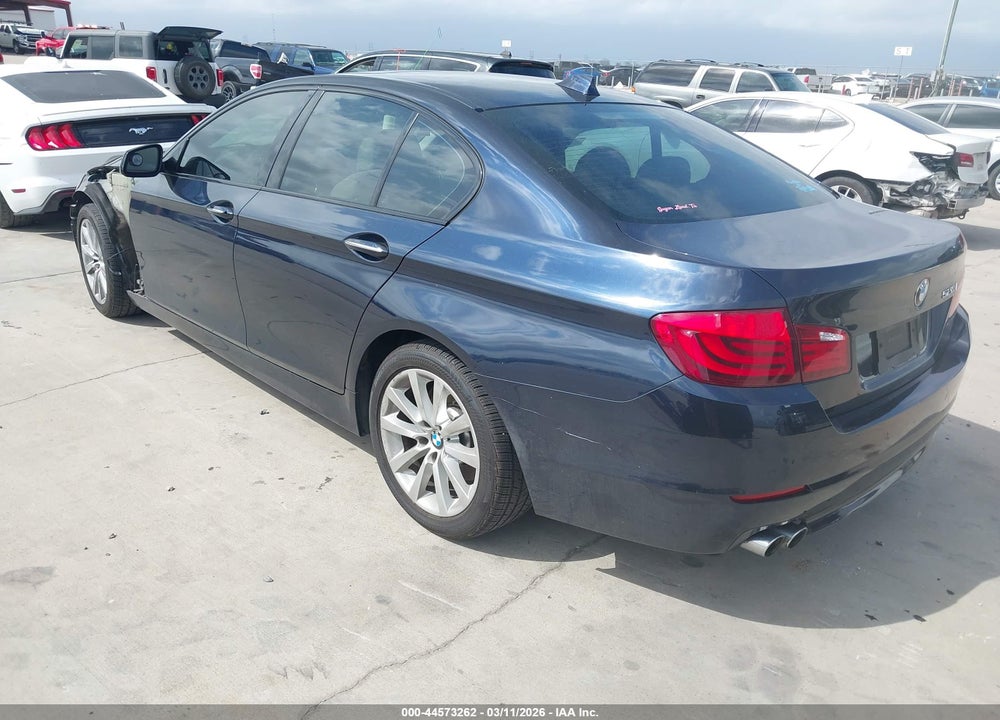 2011 BMW 528I VIN: WBAFR1C52BC741438