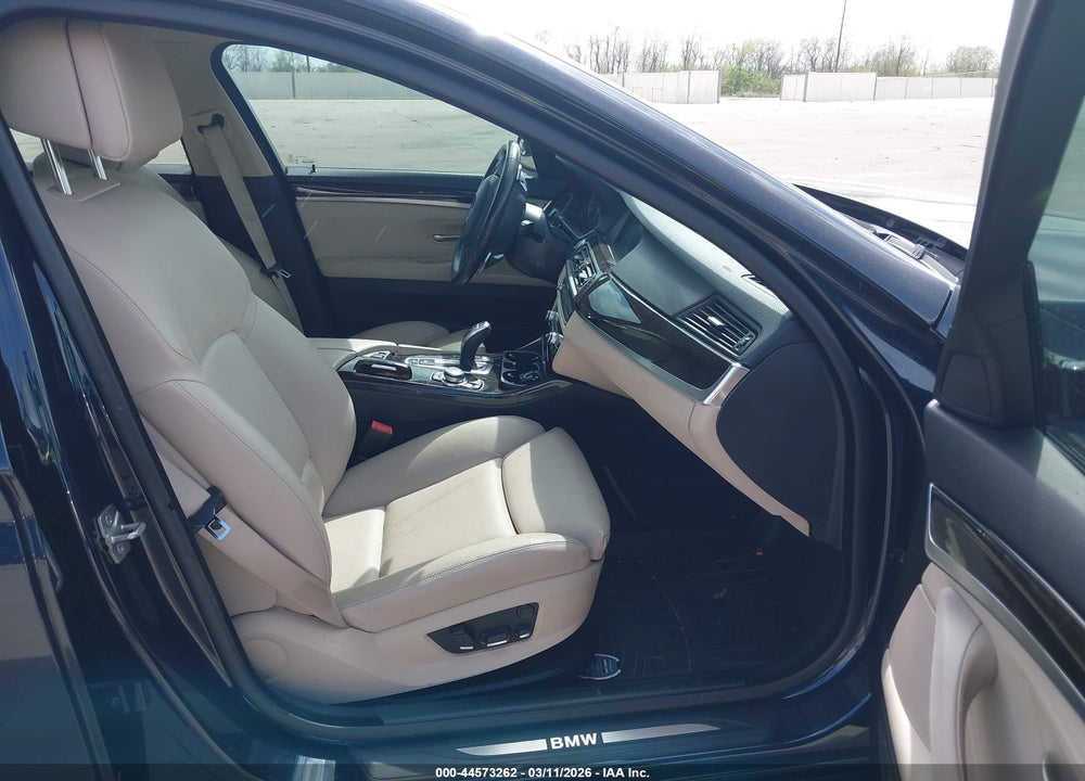 2011 BMW 528I VIN: WBAFR1C52BC741438