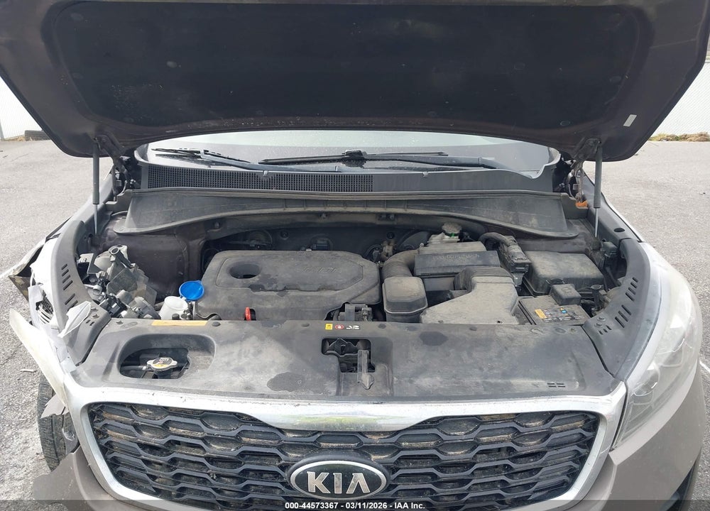 2019 KIA SORENTO 2.4L LX VIN: 5XYPG4A3XKG440136