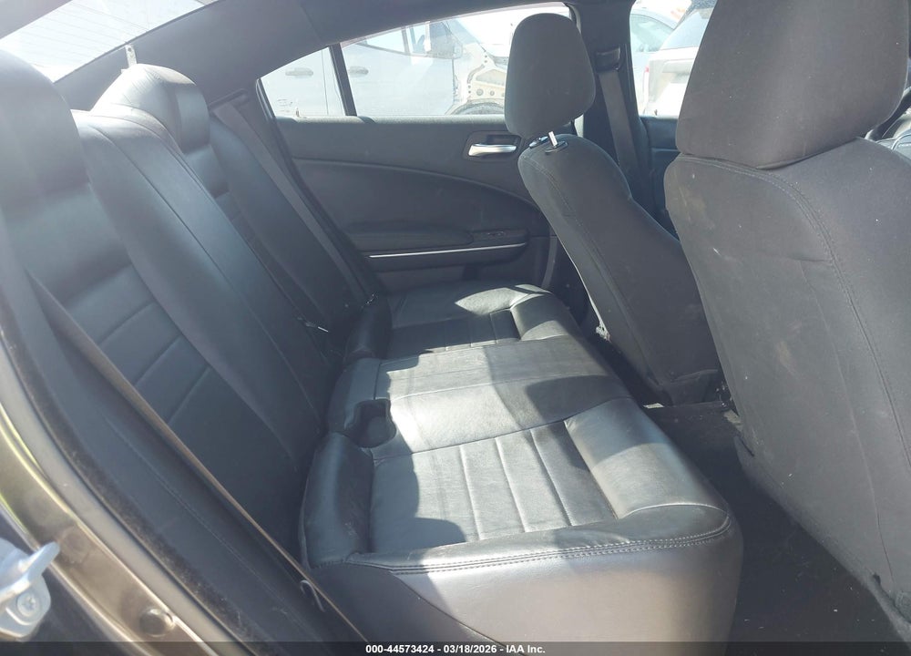 2019 DODGE CHARGER POLICE AWD VIN: 2C3CDXKT4KH755060
