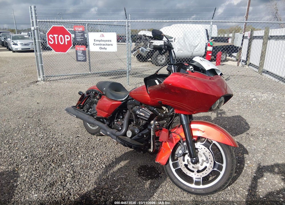 2013 HARLEY-DAVIDSON FLTRX ROAD GLIDE CUSTOM VIN: 1HD1KHM12DB686857