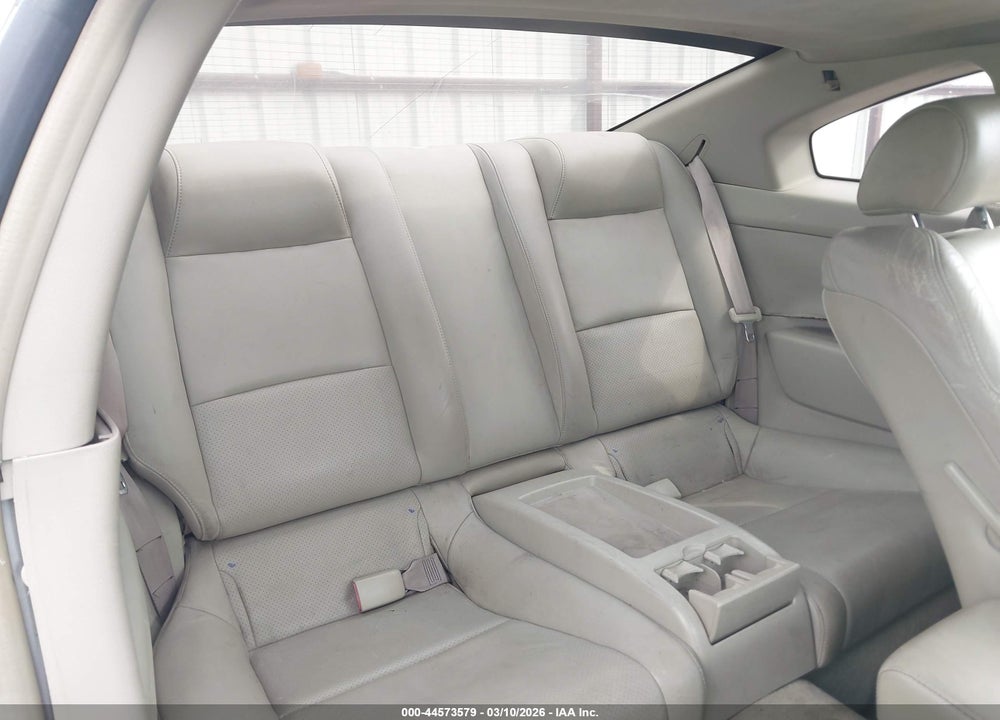 2003 INFINITI G35 BASE W/LEATHER VIN: JNKCV54E33M216874
