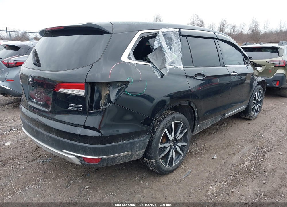 2019 HONDA PILOT TOURING VIN: 5FNYF6H97KB024260