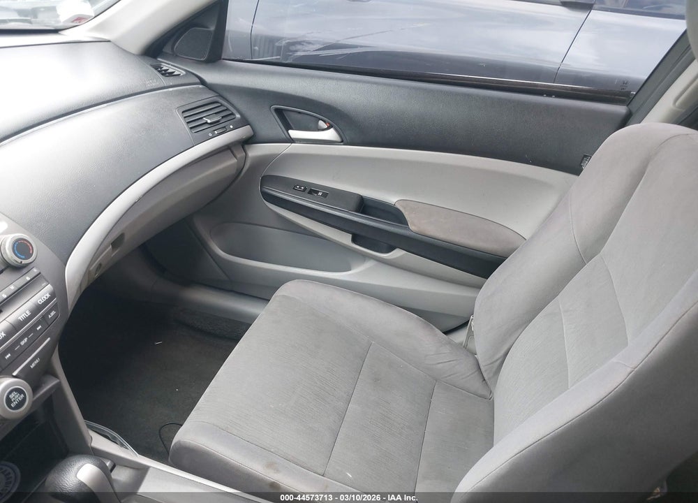 2012 HONDA ACCORD 2.4 LX-P VIN: 1HGCP2F41CA164761