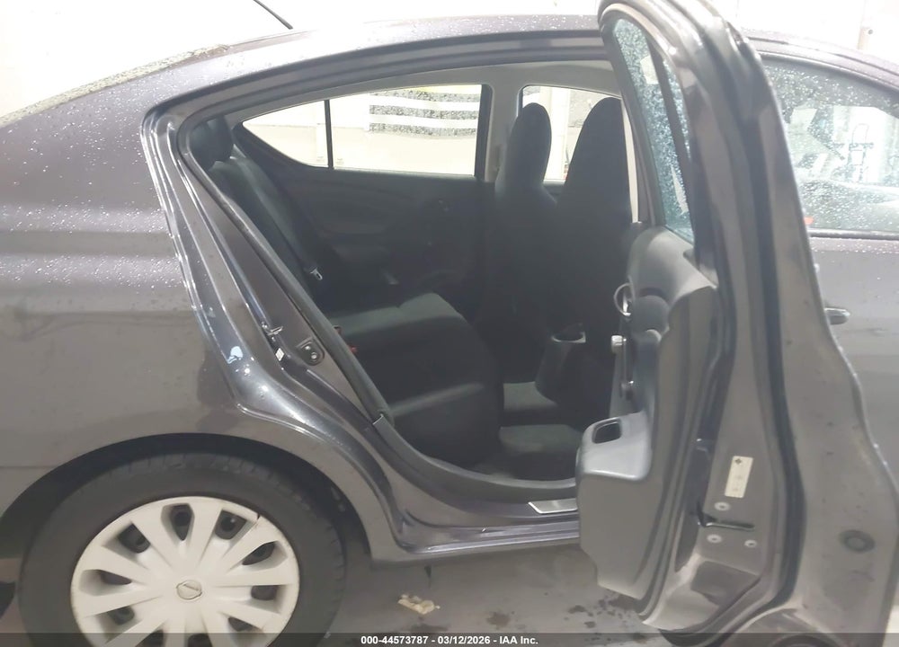 2015 NISSAN VERSA 1.6 S+ VIN: 3N1CN7AP8FL831148