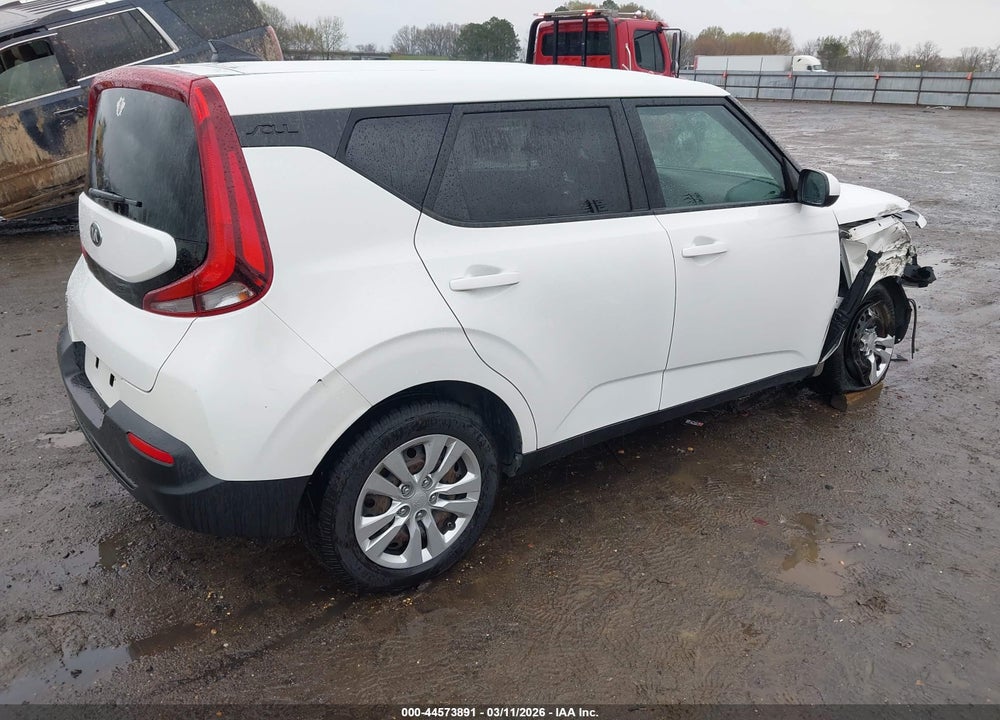 2021 KIA SOUL LX VIN: KNDJ23AUXM7144704