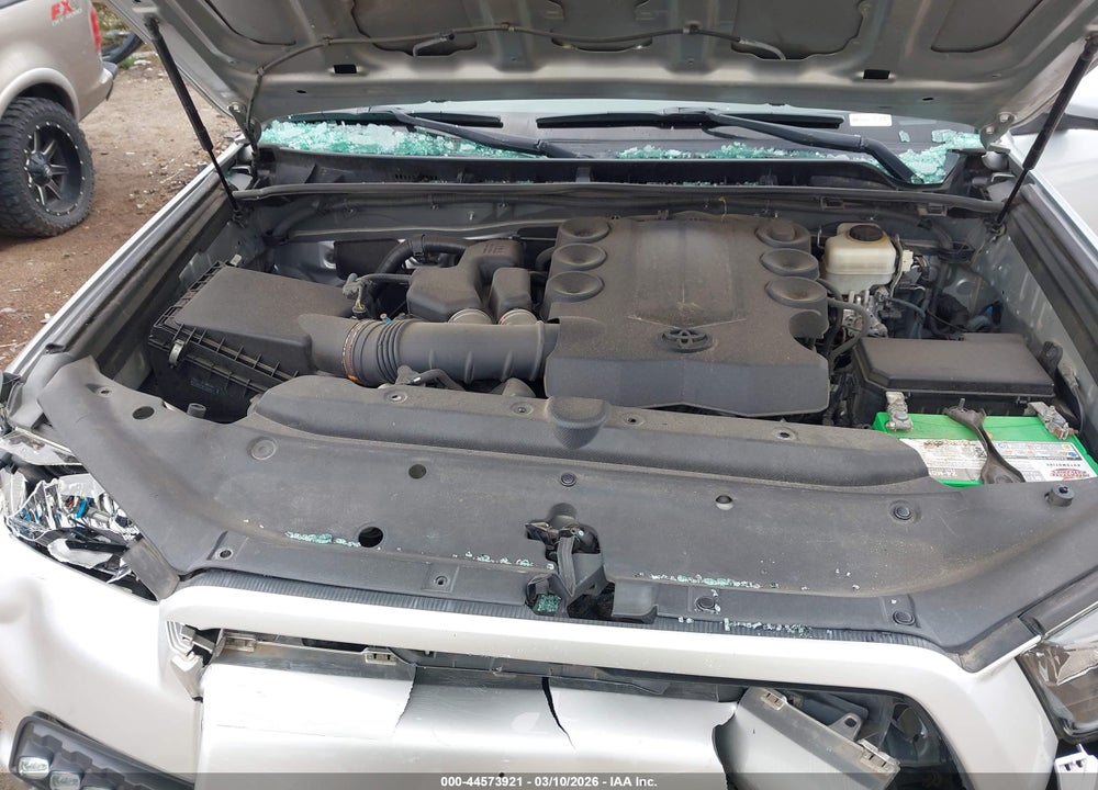 2011 TOYOTA 4RUNNER SR5 V6 VIN: JTEBU5JR1B5071040