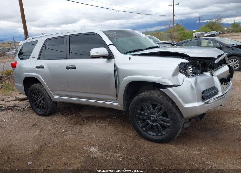 2011 TOYOTA 4RUNNER SR5 V6 VIN: JTEBU5JR1B5071040