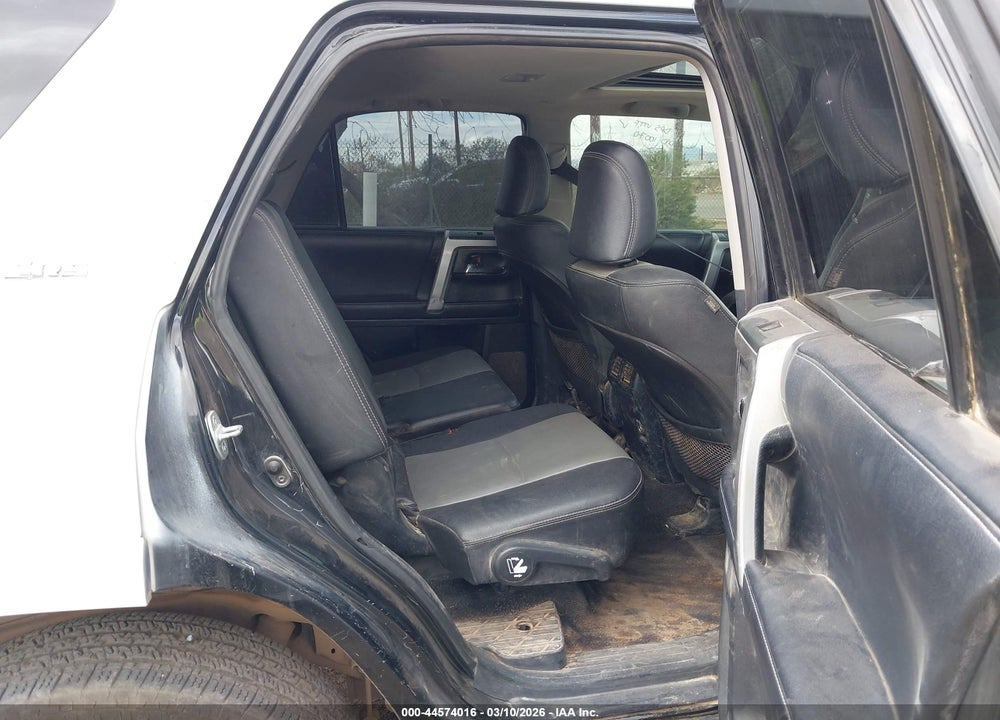 2019 TOYOTA 4RUNNER SR5 PREMIUM VIN: JTEZU5JR9K5204304