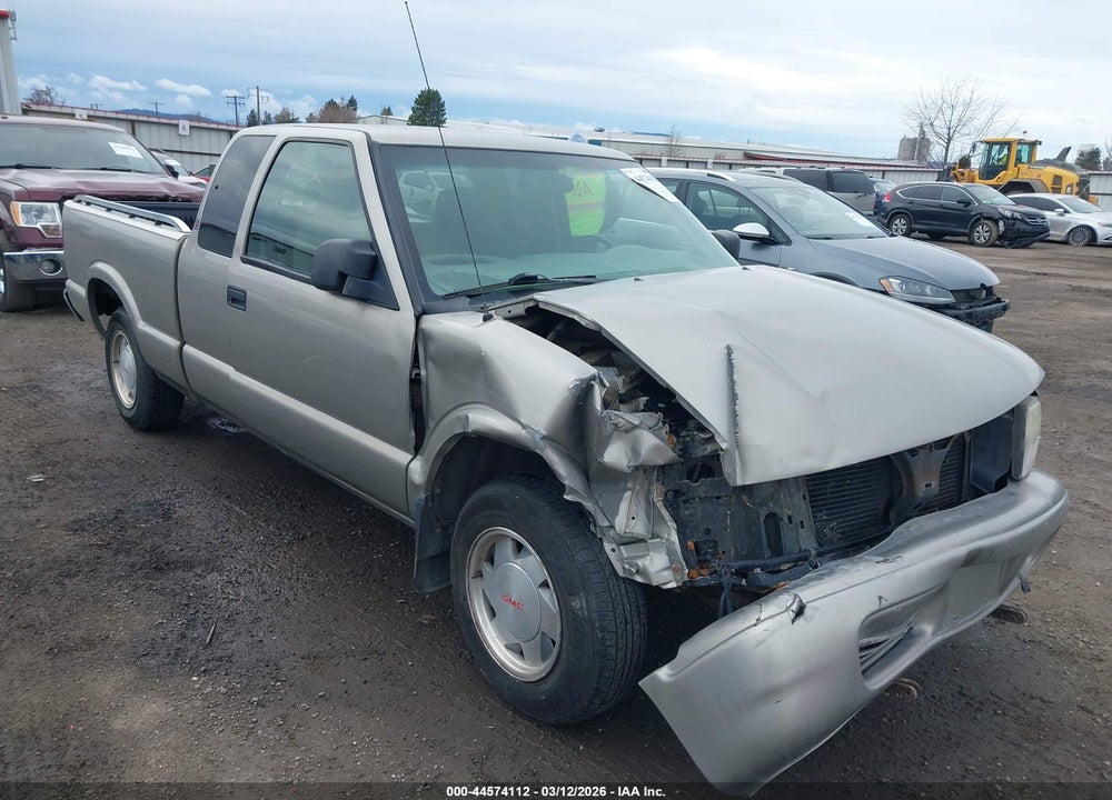 2002 GMC SONOMA SLS VIN: 1GTCS19W128153351