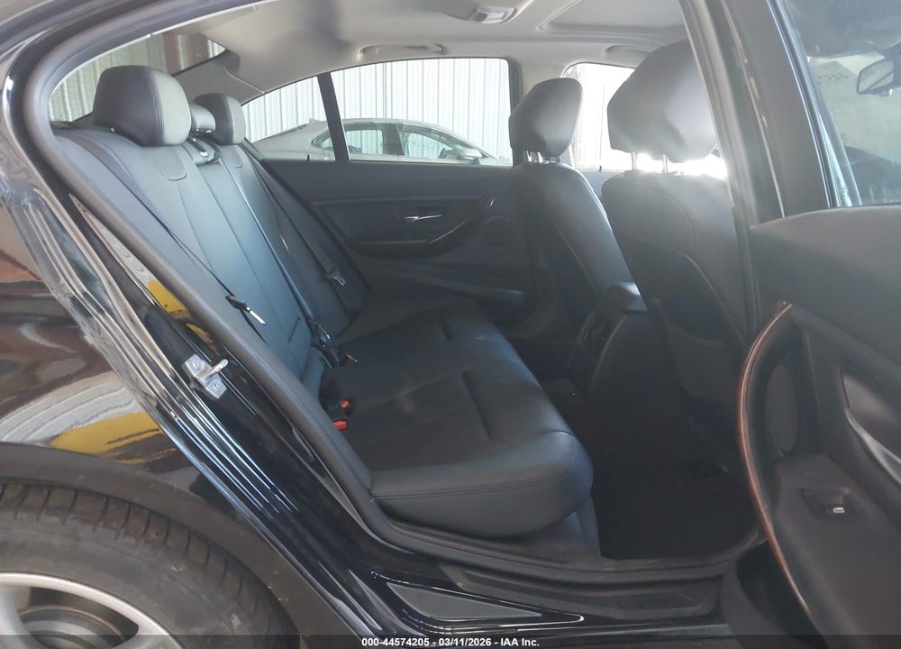 2014 BMW 328I XDRIVE VIN: WBA3B3C56EJ977710