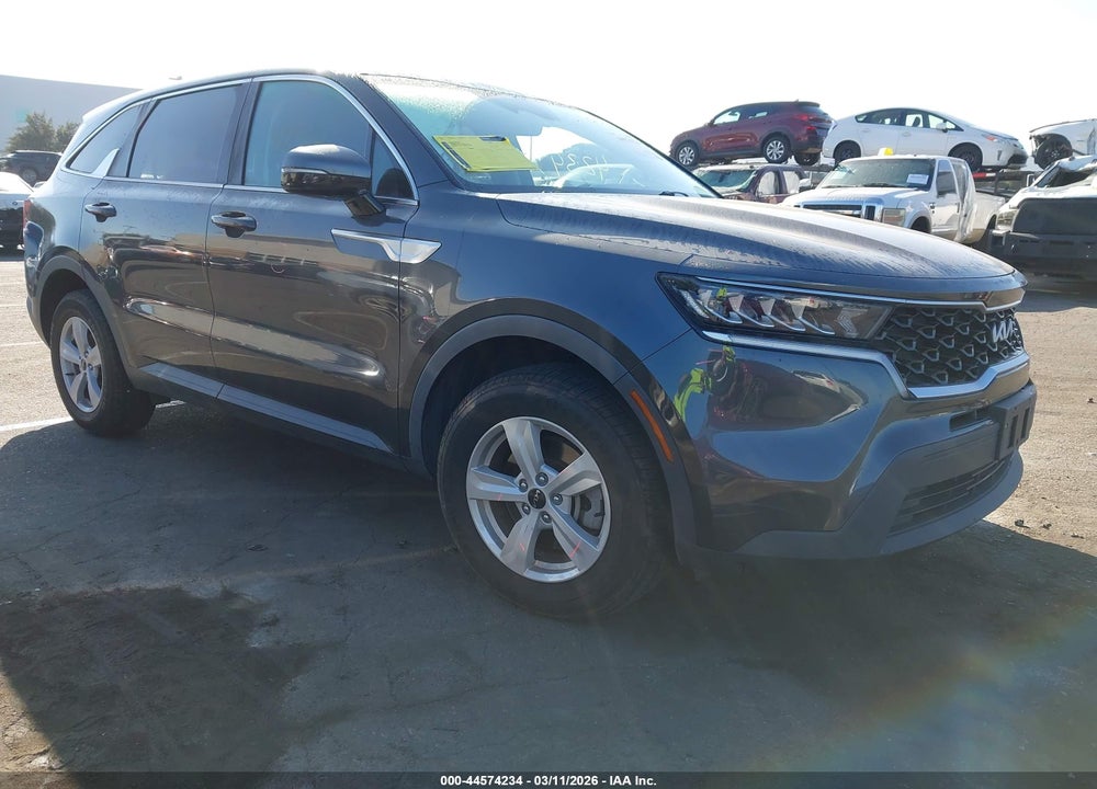 2022 KIA SORENTO LX VIN: 5XYRG4LC9NG075135