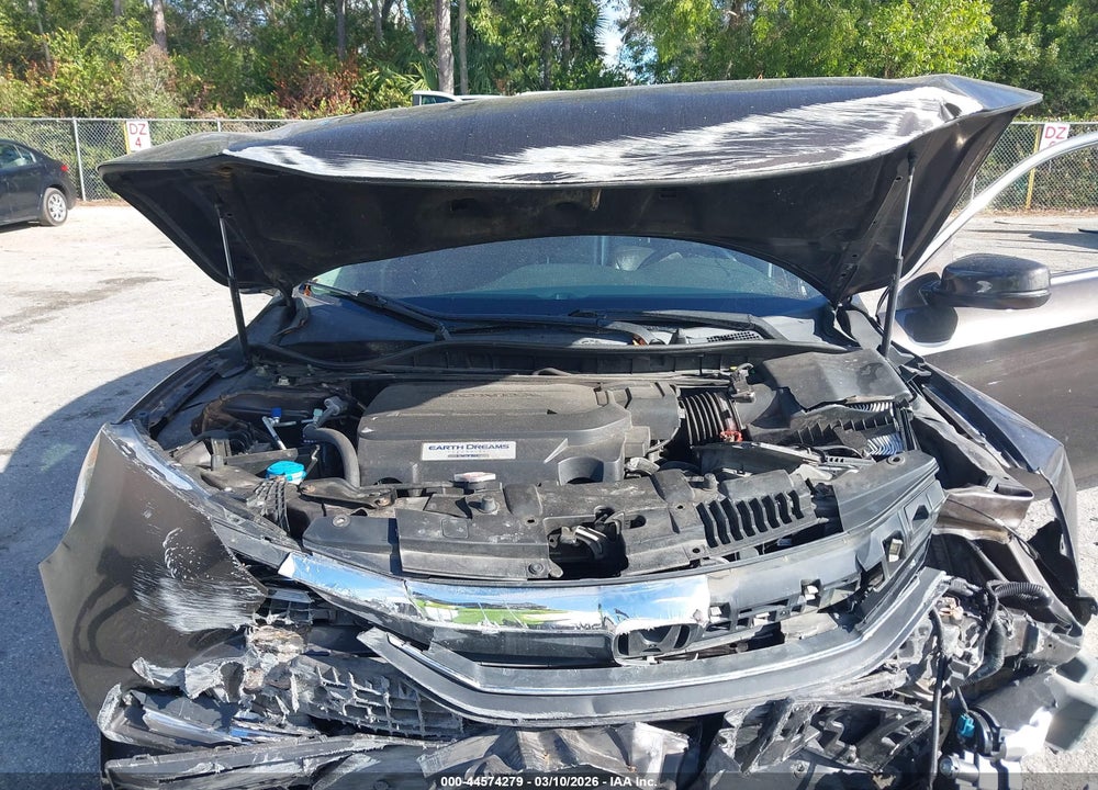 2017 HONDA ACCORD EX-L V6 VIN: 1HGCR3F8XHA023827