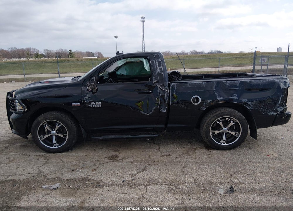 2013 RAM 1500 R/T VIN: 3C6JR6CT3DG501430