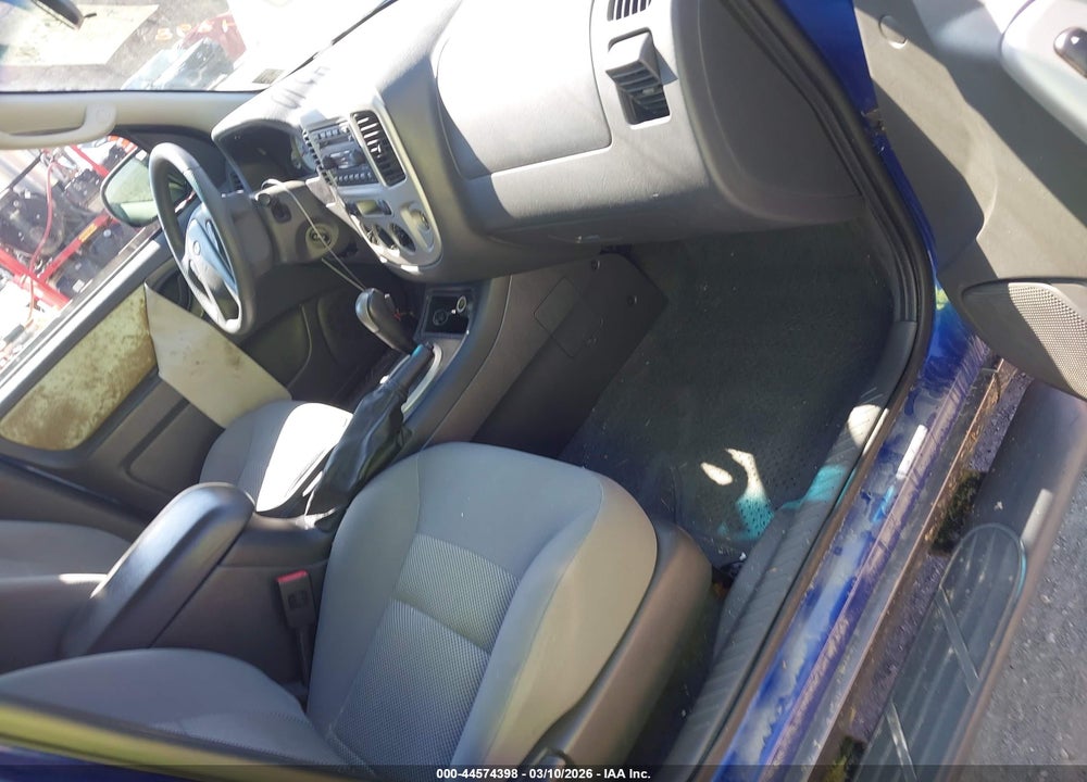 2005 FORD ESCAPE XLT VIN: 1FMCU93155KD65145