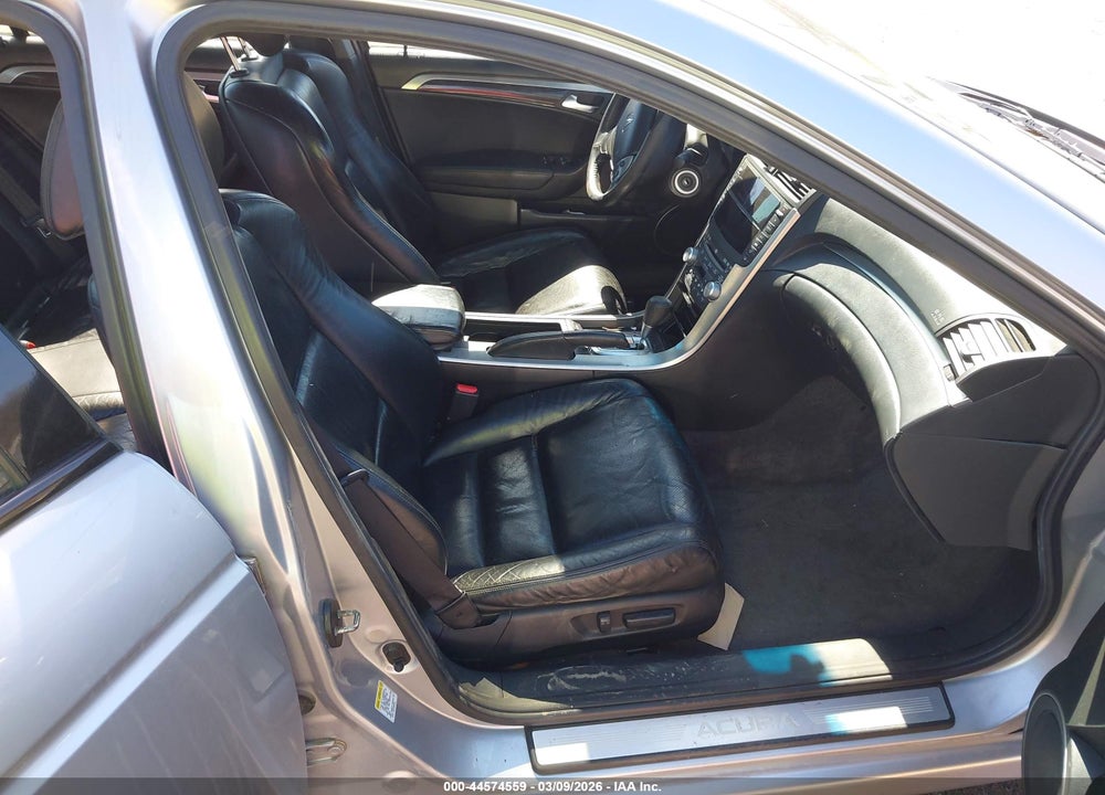 2007 ACURA TL 3.2 VIN: 19UUA66257A030188