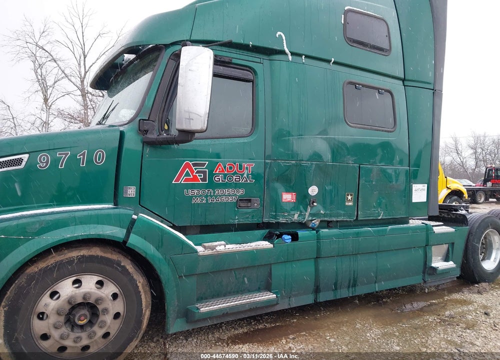 2017 VOLVO VNL VIN: 4V4NC9EH8HN971010