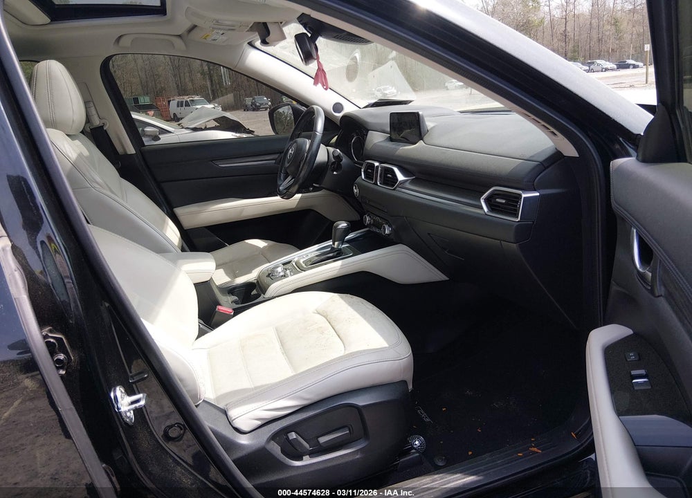 2018 MAZDA CX-5 GRAND TOURING VIN: JM3KFBDM1J0330917